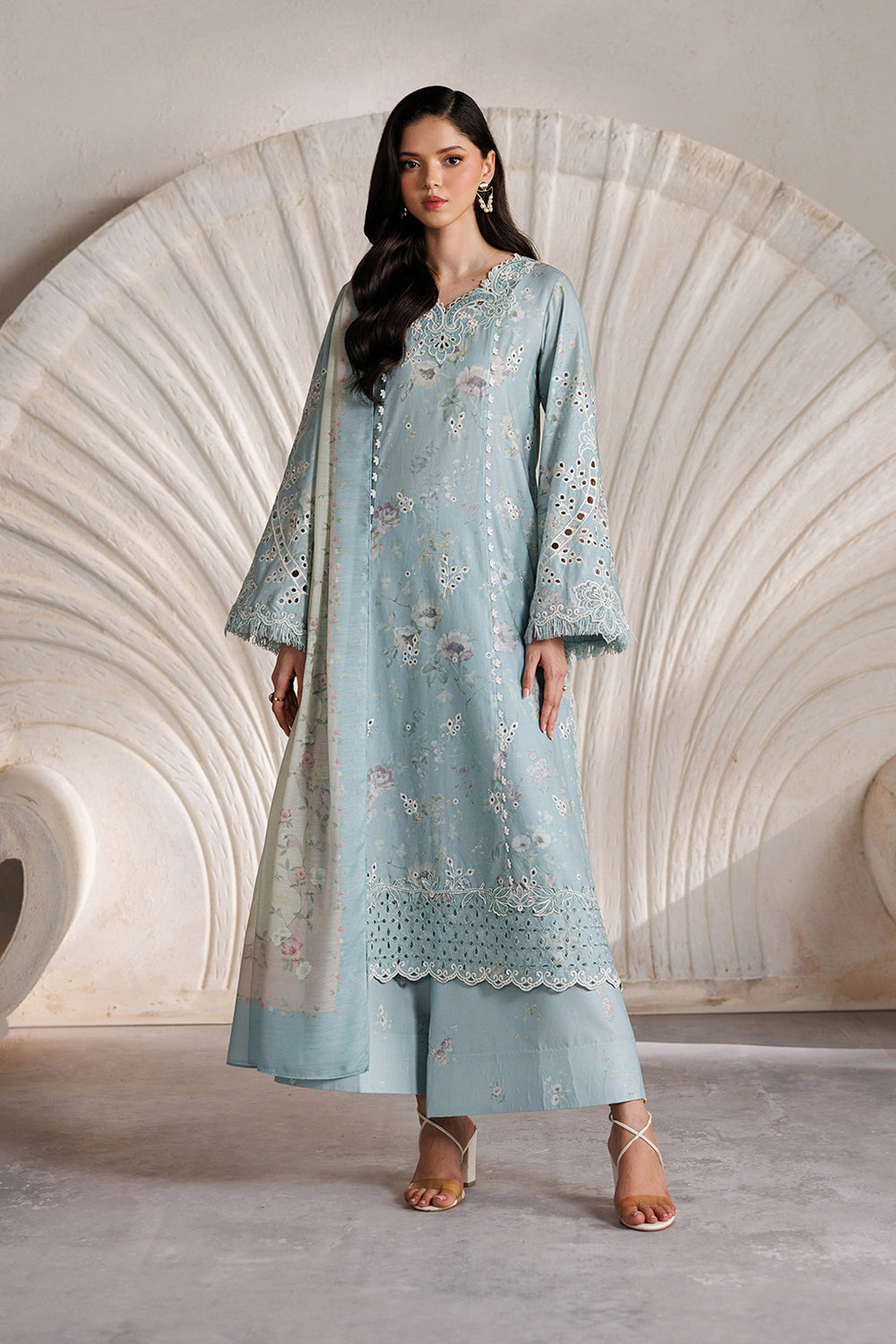 IBE-10 Embroidered Lawn | IZNiK Festive Lawn '26