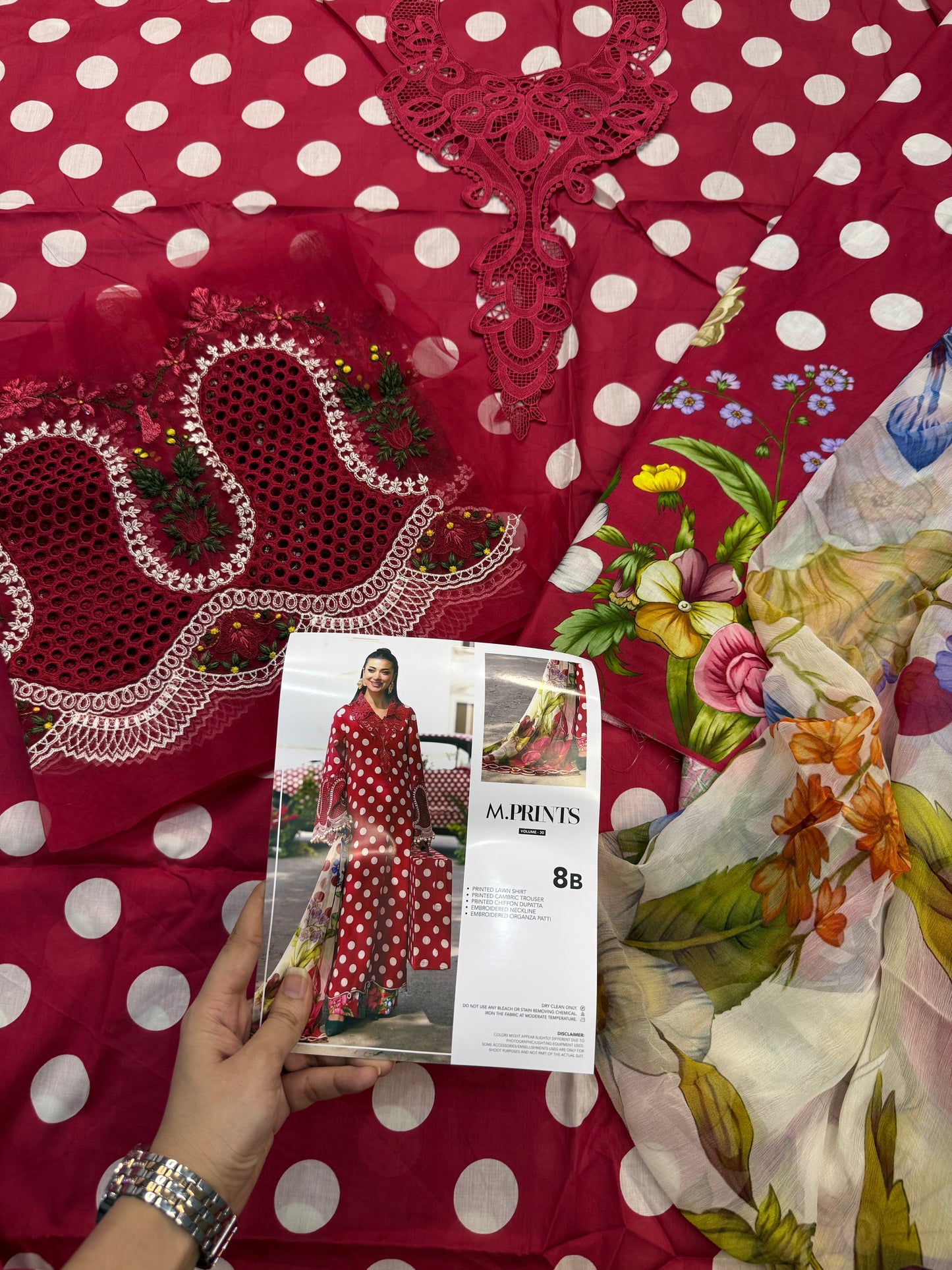 MPT-3008-B | M.Prints 3pc Unstitched Lawn | Maria B.
