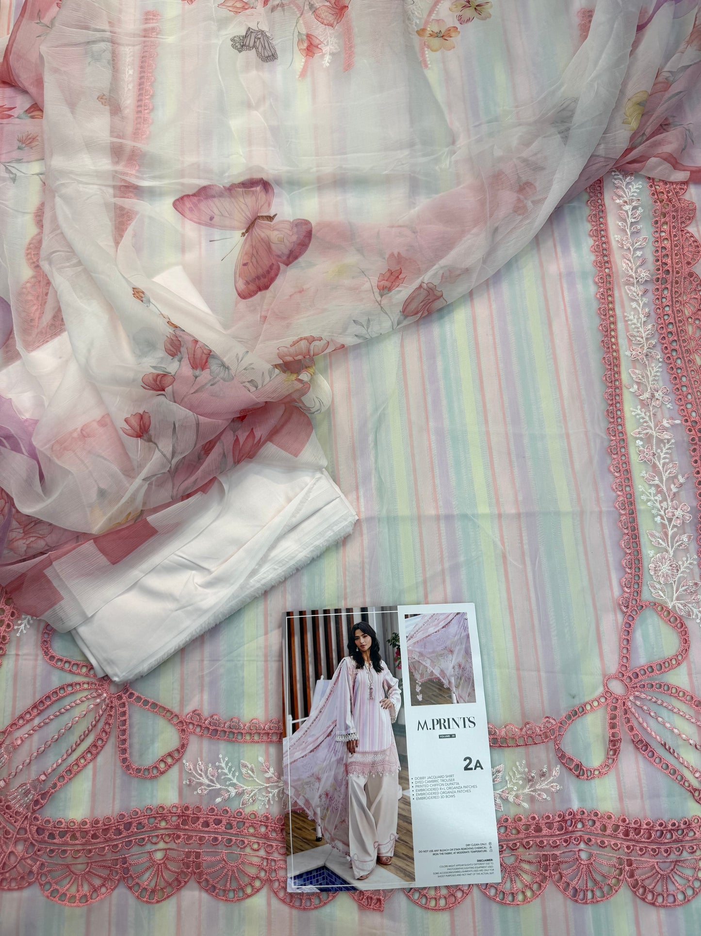 MPT-3002-A | M.Prints 3pc Unstitched Lawn | Maria B.