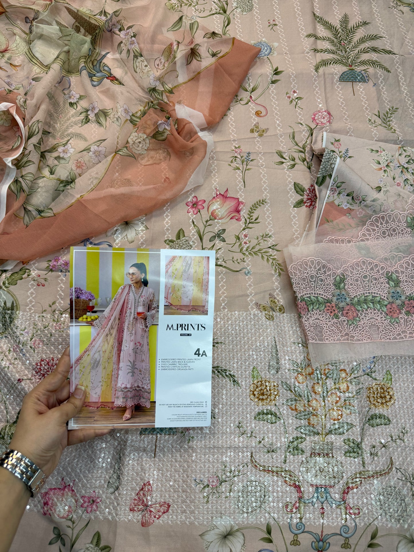 MPT-3004-A | M.Prints 3pc Unstitched Lawn | Maria B.