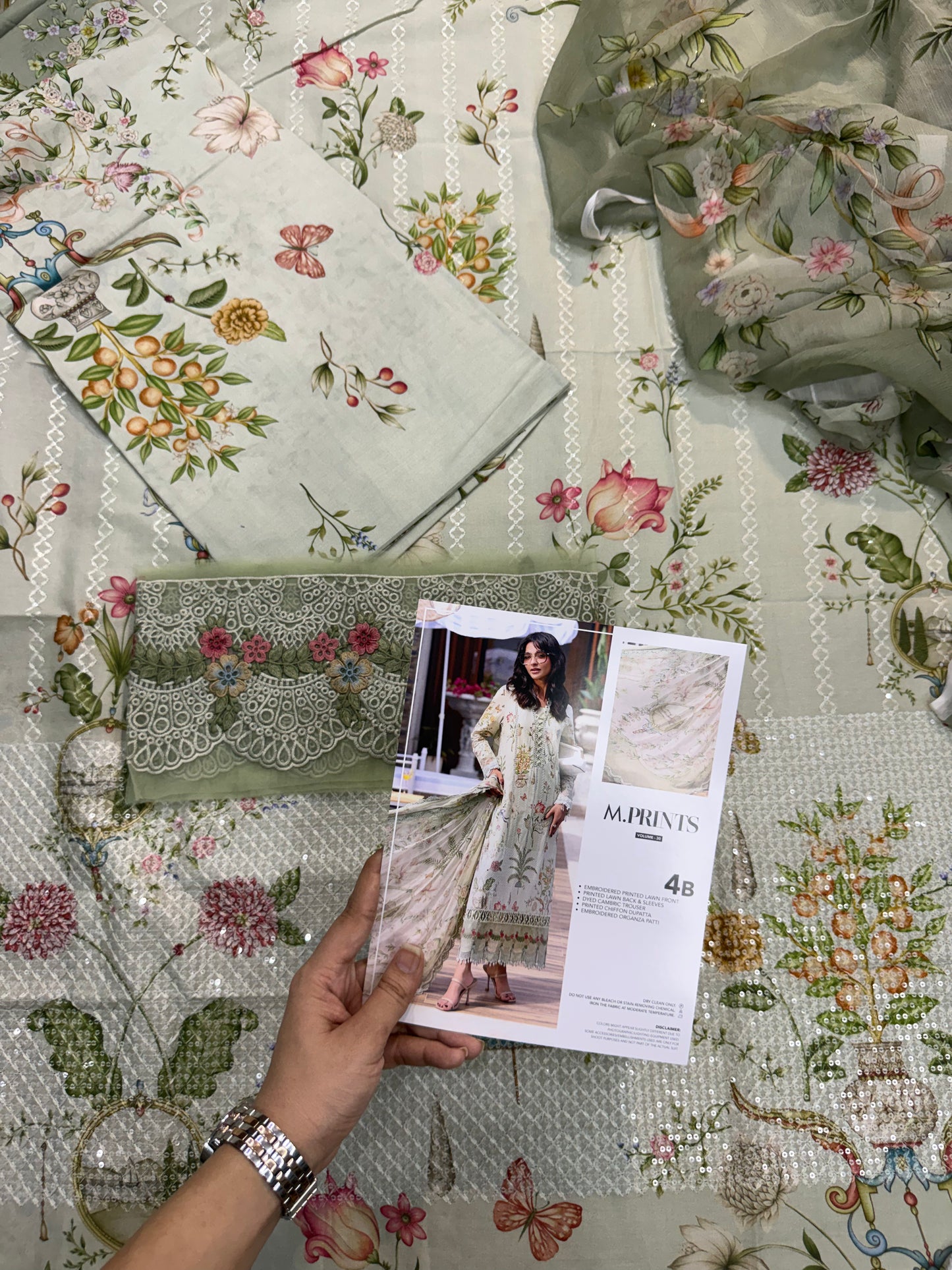 MPT-3004-B | M.Prints 3pc Unstitched Lawn | Maria B.