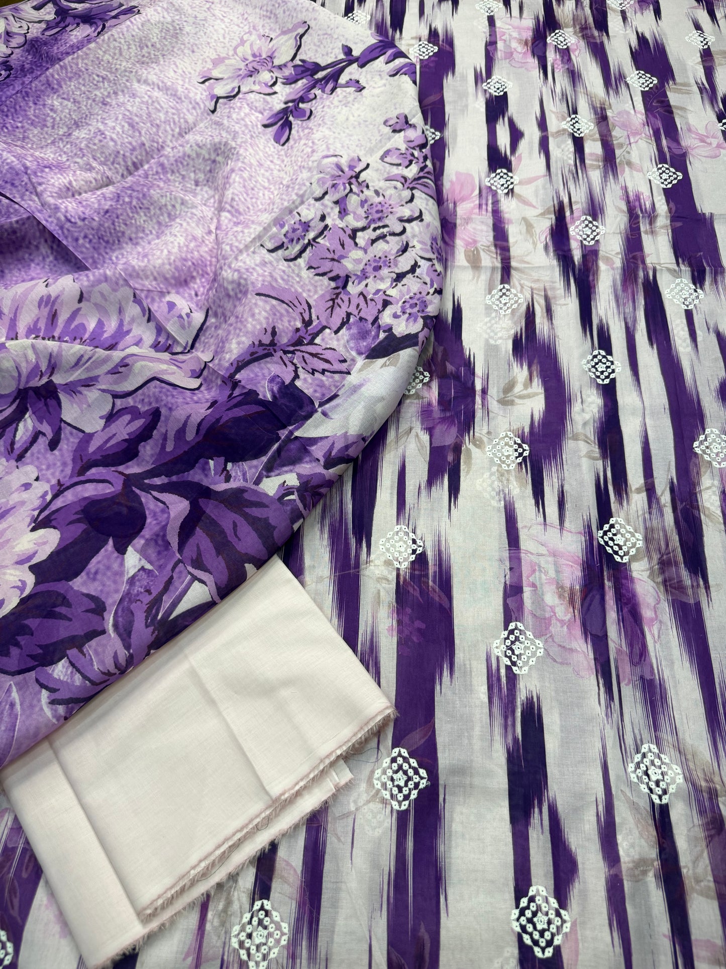 Lavender Dream | Unstitched 3-Piece Summer Lawn | IKAT Blossom