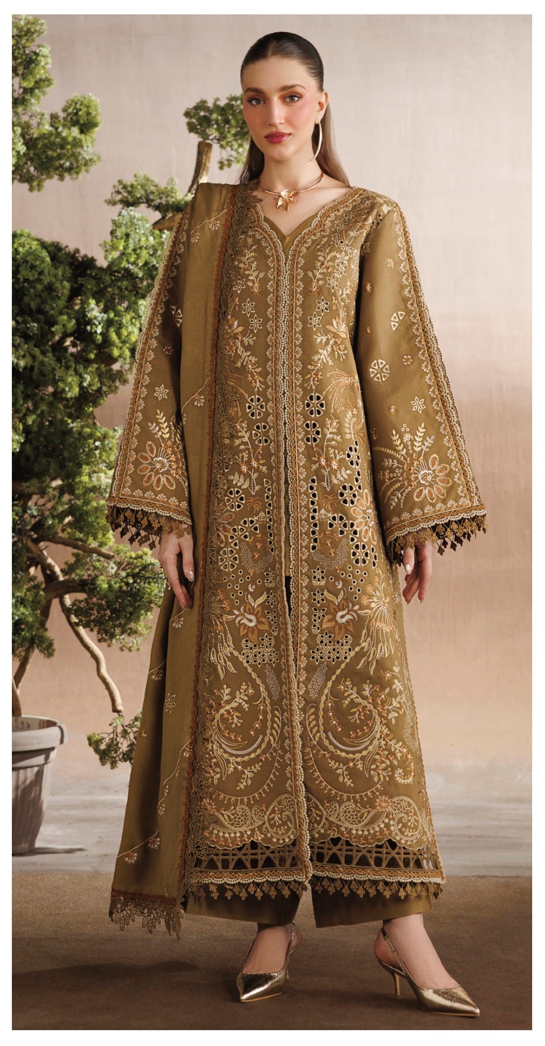 Mahnur Kaya Luxury Winter '26 - KA-14