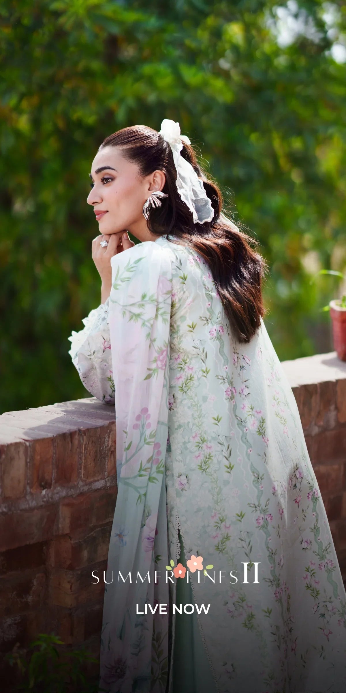 Neeshay | Summer Lines II