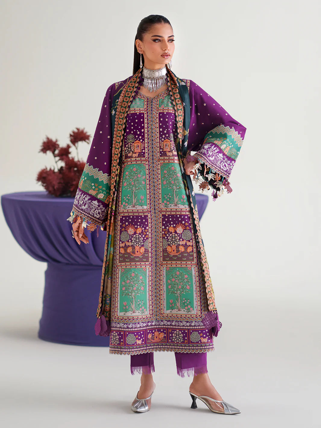 186-A | Amour Luxury Lawn | BIN ILYAS