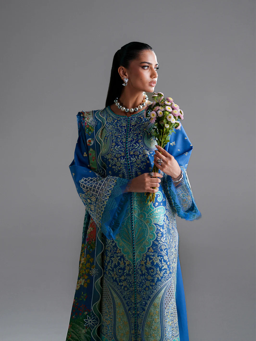 187-A | Amour Luxury Lawn | BIN ILYAS