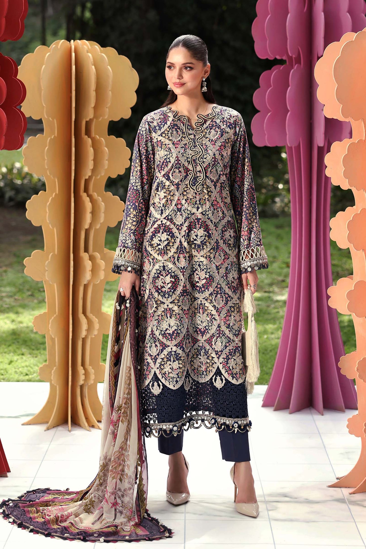 MPT-3003-B | M.Prints 3pc Unstitched Lawn | Maria B.