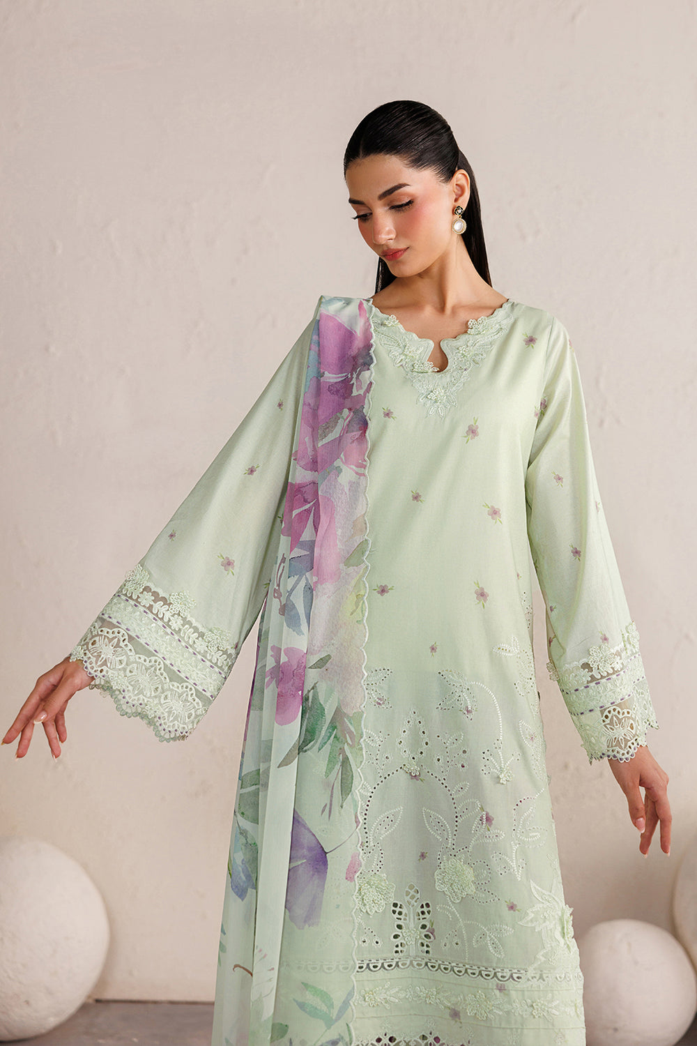 IBE-06 Embroidered Lawn | IZNiK Festive Lawn '26
