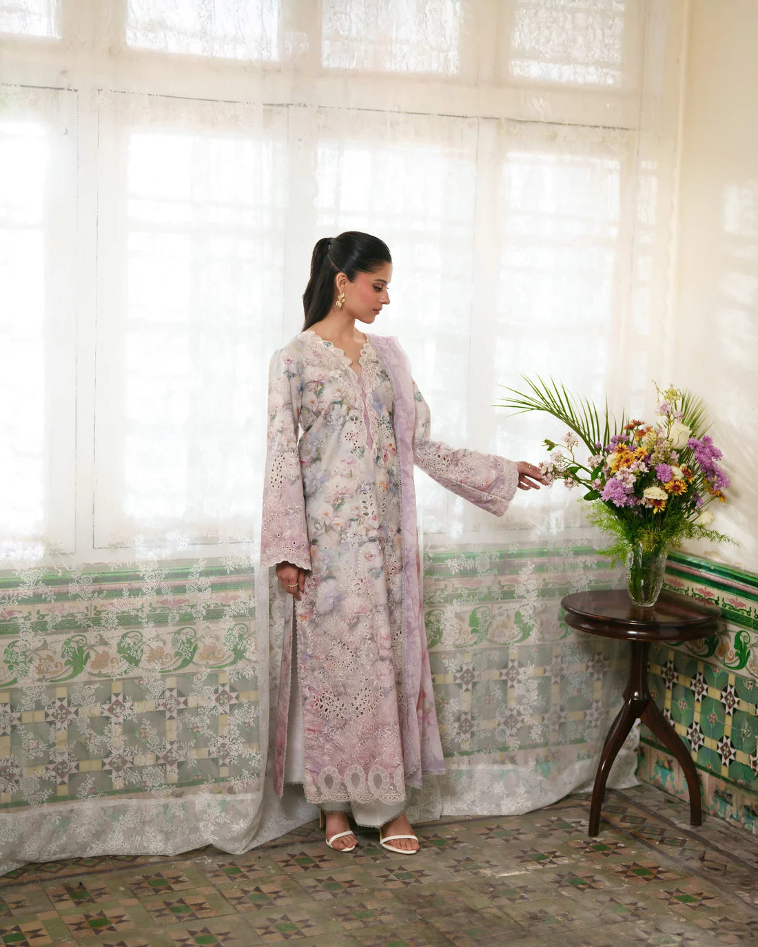 BLUSHÉ - Neeshay Summer Lines Printkari'26