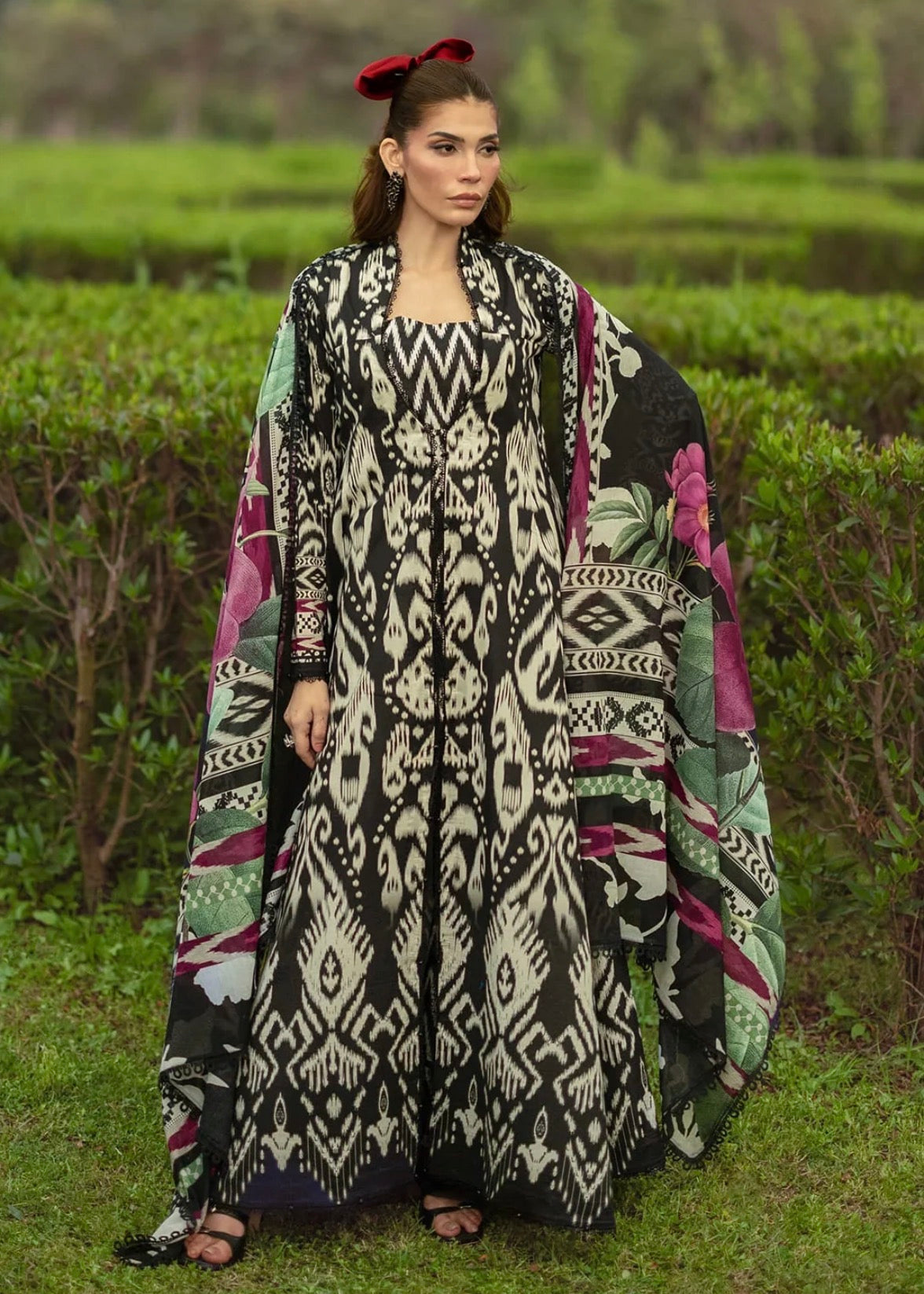 EPB-1B REGINA | Bridgerton Prints 26 | Elaf Premium