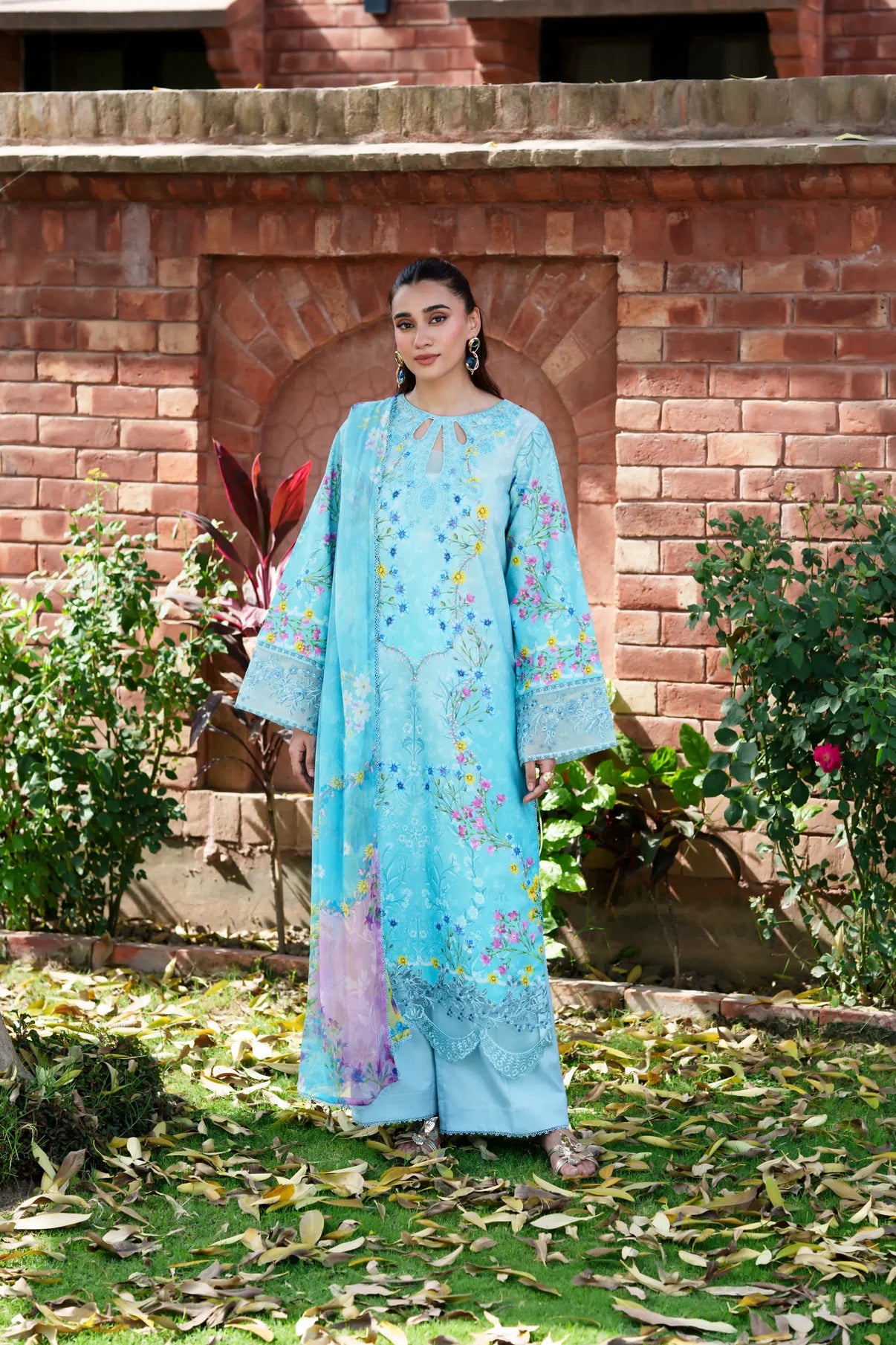CELESTIA | Neeshay Summer Lines II
